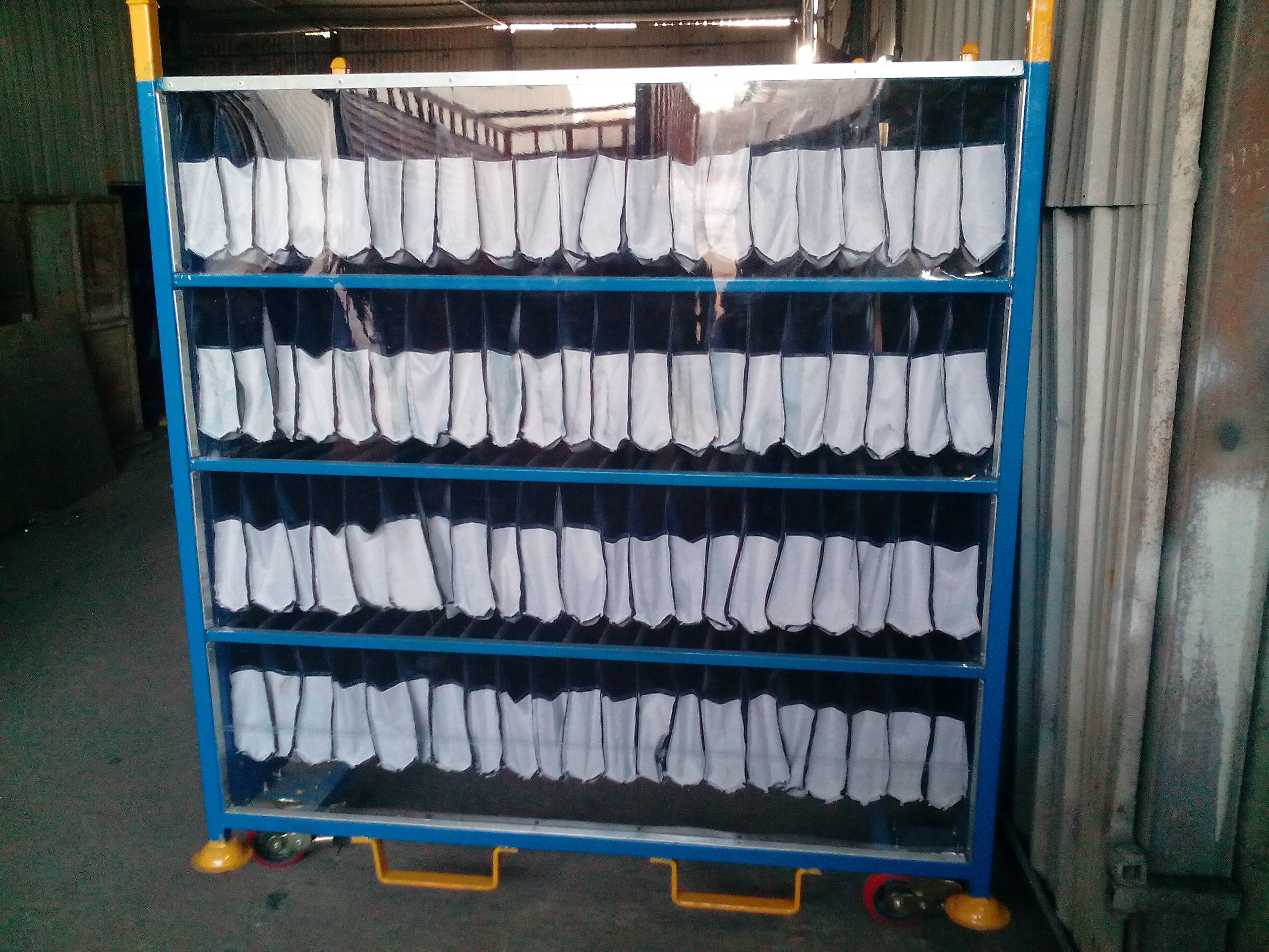 Cloth Trolley Cloth Trolley
